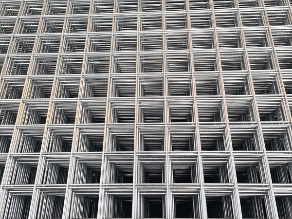 Hot Dipped Galvanized Welded Mesh Panel