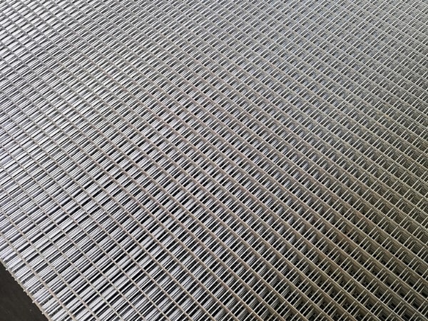 Hot Dipped Galvanized Welded Mesh Panel