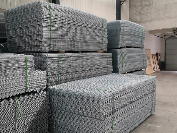 Hot Dipped Galvanized Welded Mesh Panel